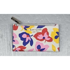 NWOT Kate Spade Spencer Summer Flower Embossed Small Slim Bifold Wallet